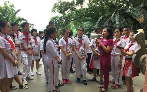Lên tàu lửa đi dọc quê hương