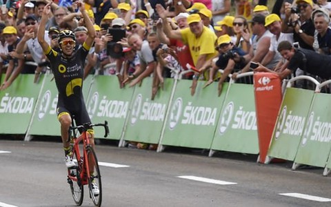 Điểm tin sáng 9-7: Calmejane thắng chặng 8, Froome giữ áo vàng Tour de France