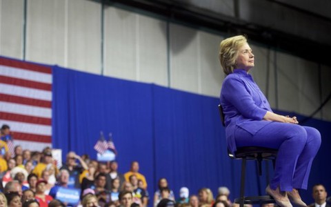 Bà Hillary sẽ nói thật điều gì trong sách sắp xuất bản?