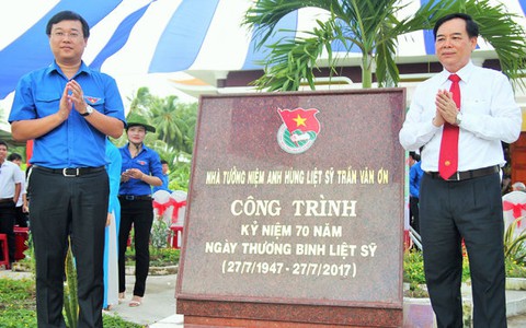 Khánh thành Nhà tưởng niệm Anh hùng liệt sĩ Trần Văn Ơn