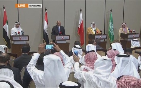 Bốn nước Ả rập lại chìa tay đàm phán với Qatar