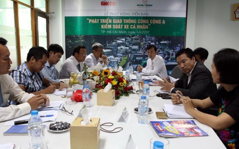 'Không có thiên đường nào đủ xe công cộng mới giảm xe cá nhân'