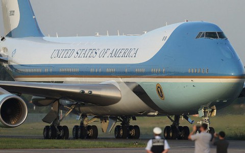 Tổng thống Mỹ có Air Force One giá rẻ nhờ… Nga