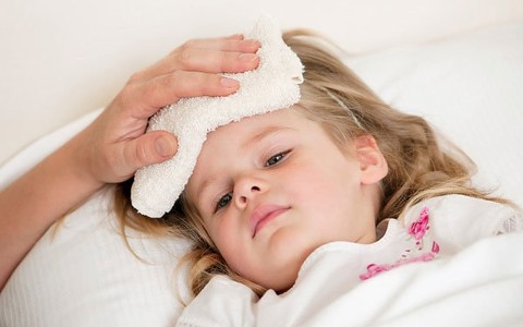 Sốt siêu vi ở trẻ em
