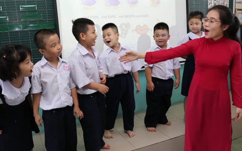 Giáo viên mong bỏ thêm thủ tục gì?