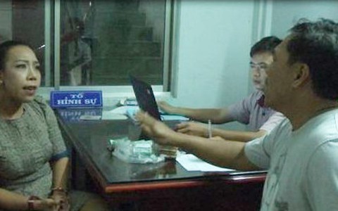 Khởi tố vụ án nữ phóng viên tống tiền doanh nghiệp