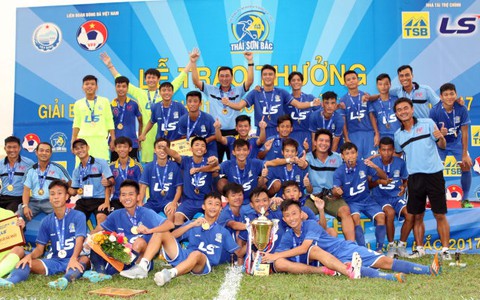 PVF đoạt chức vô địch Giải bóng đá U-15 2017