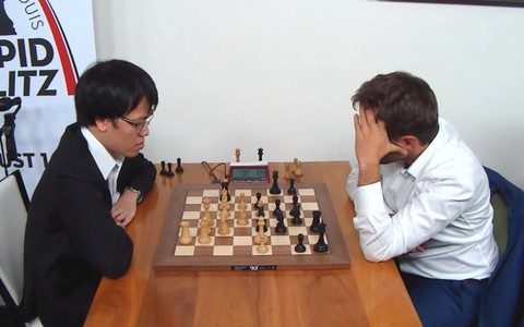 Quang Liêm hạ kỳ thủ số 5 thế giới trong 45 nước cờ