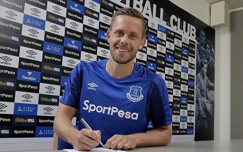 Điểm tin sáng 17-8: Everton kí hợp đồng kỉ lục với Sigurdsson