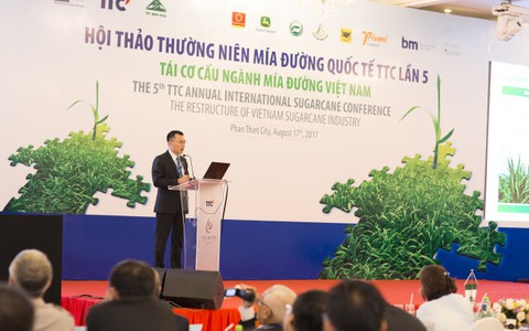 Tái cơ cấu ngành mía đường trước áp lực giảm giá