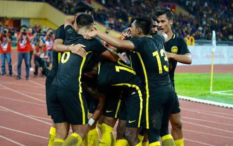 Đá bại U-22 Myanmar, Malaysia đoạt vé vào bán kết