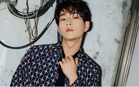 Nhiều fanpage ngừng hoạt động sau bê bối tình dục của Onew
