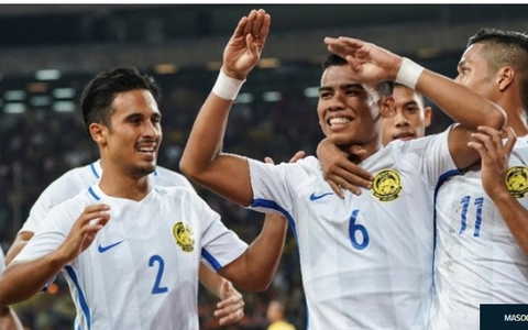 U-22 Malaysia giành ngôi nhất bảng A