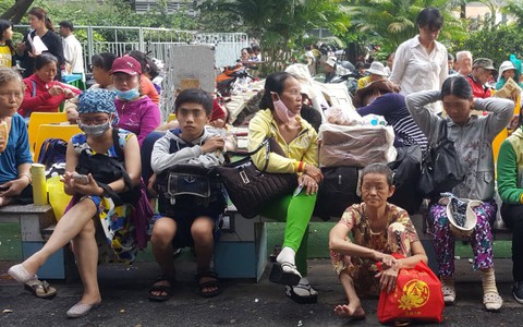 Nhức nhối chuyện nâng khống giá thuốc để chi hoa hồng