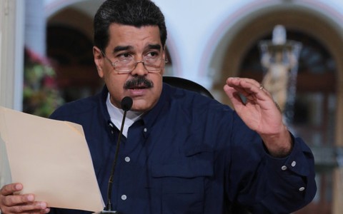 Mỹ áp một loạt trừng phạt kinh tế mới với Venezuela