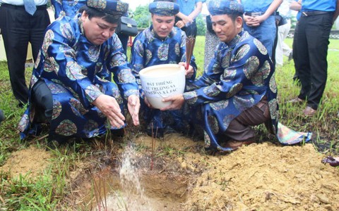 Đất thiêng Trường Sa hòa vào đàn Xã Tắc