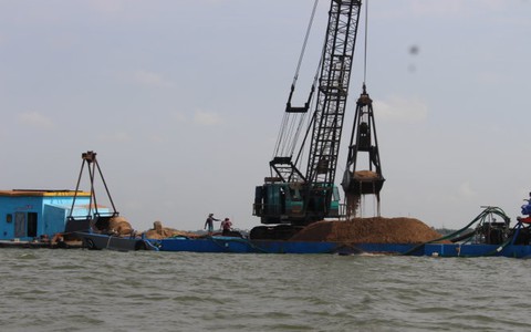 TP.HCM đặt hàng nghiên cứu vật liệu thay thế cát xây dựng
