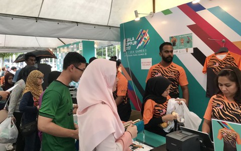 Linh vật SEA Games 2017 “cháy hàng”