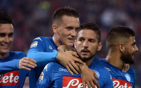 Điểm tin sáng 11-9: Napoli thắng trận thứ ba liên tiếp