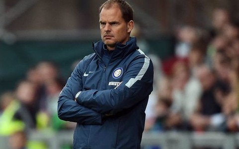 HLV Frank De Boer bị Crystal Palace sa thải chỉ sau 77 ngày cầm quân