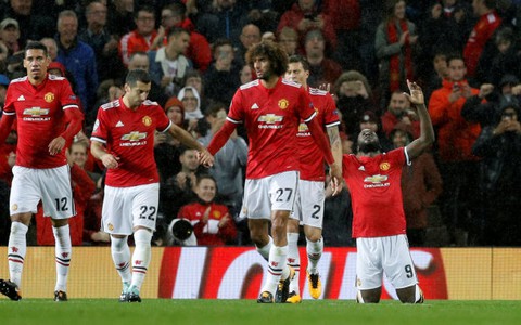 M.U và Chelsea khởi đầu ấn tượng tại Champions League