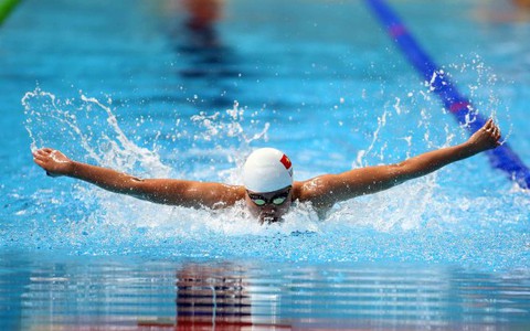 Ánh Viên giành HCV 100m hỗn hợp tại AIMAG5