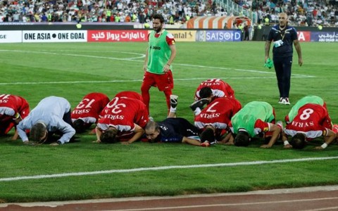 Đất nước tan hoang, tuyển Syria vẫn tỏa sáng ở vòng loại World Cup