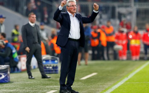 Jupp Heynckes kéo Bayern Munich khỏi hố sâu khủng hoảng