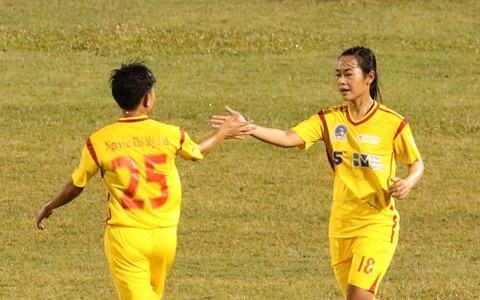 TP.HCM I và Hà Nội I thắng dễ đàn em