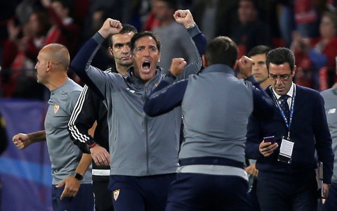 HLV Sevilla Berizzo bắt đầu cuộc chiến chống ung thư