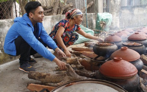 Viếng Nam Cao, thăm nhà Bá Kiến ở làng Vũ Đại ngày nay