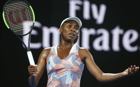 Venus và Stephens bị loại ở vòng 1 Úc mở rộng 2018