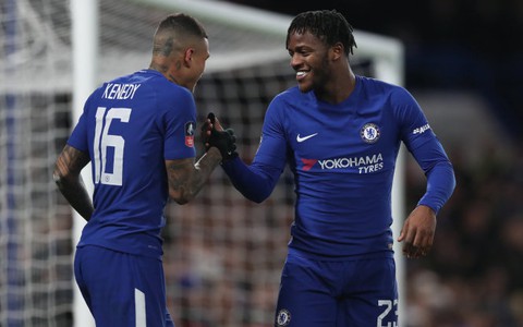 Hạ Norwich trên chấm luân lưu, Chelsea vào vòng 4 Cúp FA