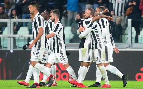 Điểm tin sáng 23-1: Costa giúp Juventus tiếp tục bám đuổi Napoli