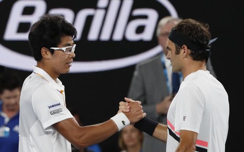 Dính chấn thương, hiện tượng Hàn Quốc dừng bước trước Federer