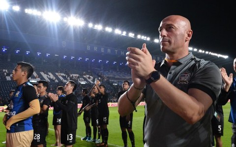 U-23 Thái Lan thất bại ở VCK châu Á: HLV Jankovic ra đi