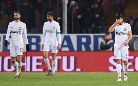 Điểm tin sáng 18-2: Inter gục ngã trên sân Genoa