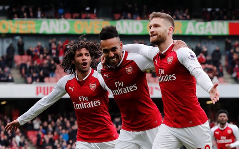 Đè bẹp Watford, Arsenal thu hẹp khoảng cách với tốp 4