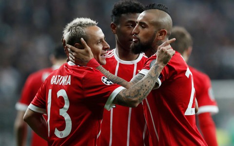B.M nhẹ nhàng vào tứ kết Champions League