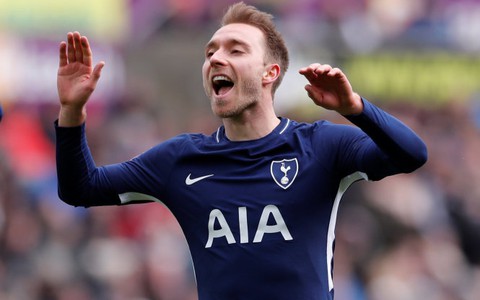 Đè bẹp Swansea, Tottenham vào bán kết Cúp FA