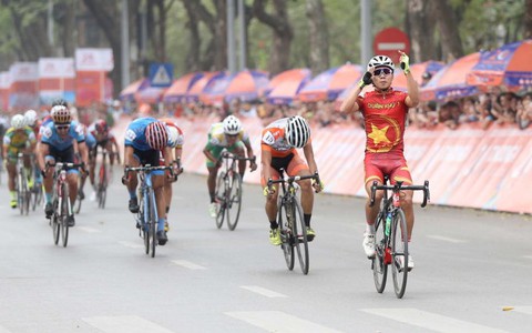 Huỳnh Thanh Tùng thắng chặng 4 Cúp Truyền hình TP.HCM