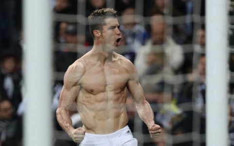 Ronaldo ghi bàn phút 90+7, R.M nín thở vào bán kết