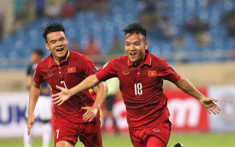 Điểm tin tối 12-4: Tuyển VN tăng 10 bậc trên BXH FIFA