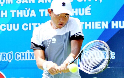 Hoàng Nam thua ở vòng 2 giải Vietnam F2 Futures
