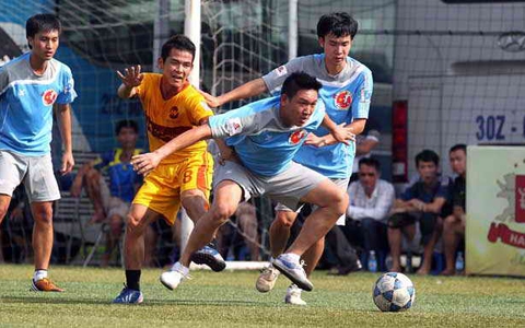 Rủ nhau đến với bóng đá "phủi"