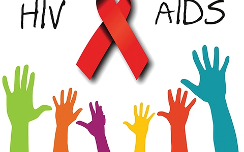 Cuộc chiến chống HIV/AIDS: Mất tài trợ chưa chắc đã dở