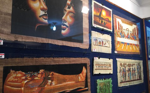 Đến Cairo xem tranh Papyrus