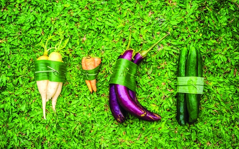 Ăn miếng hữu cơ: Vì sao đắt thế?