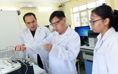 Người đi tìm chất dẫn truyền thuốc kháng ung thư