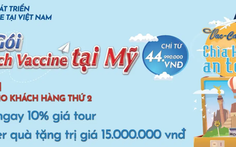 Những cuốn sách trong tủ kính